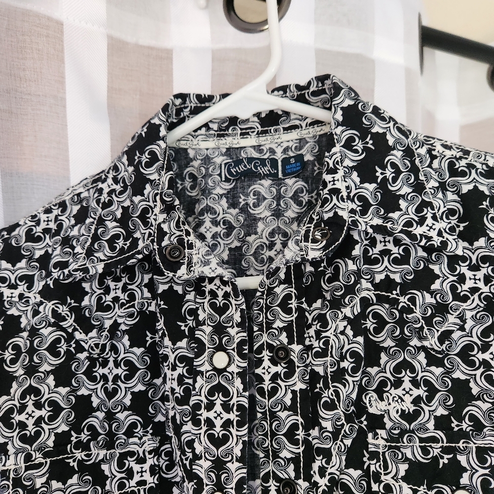 Cruel Girl western shirt size small